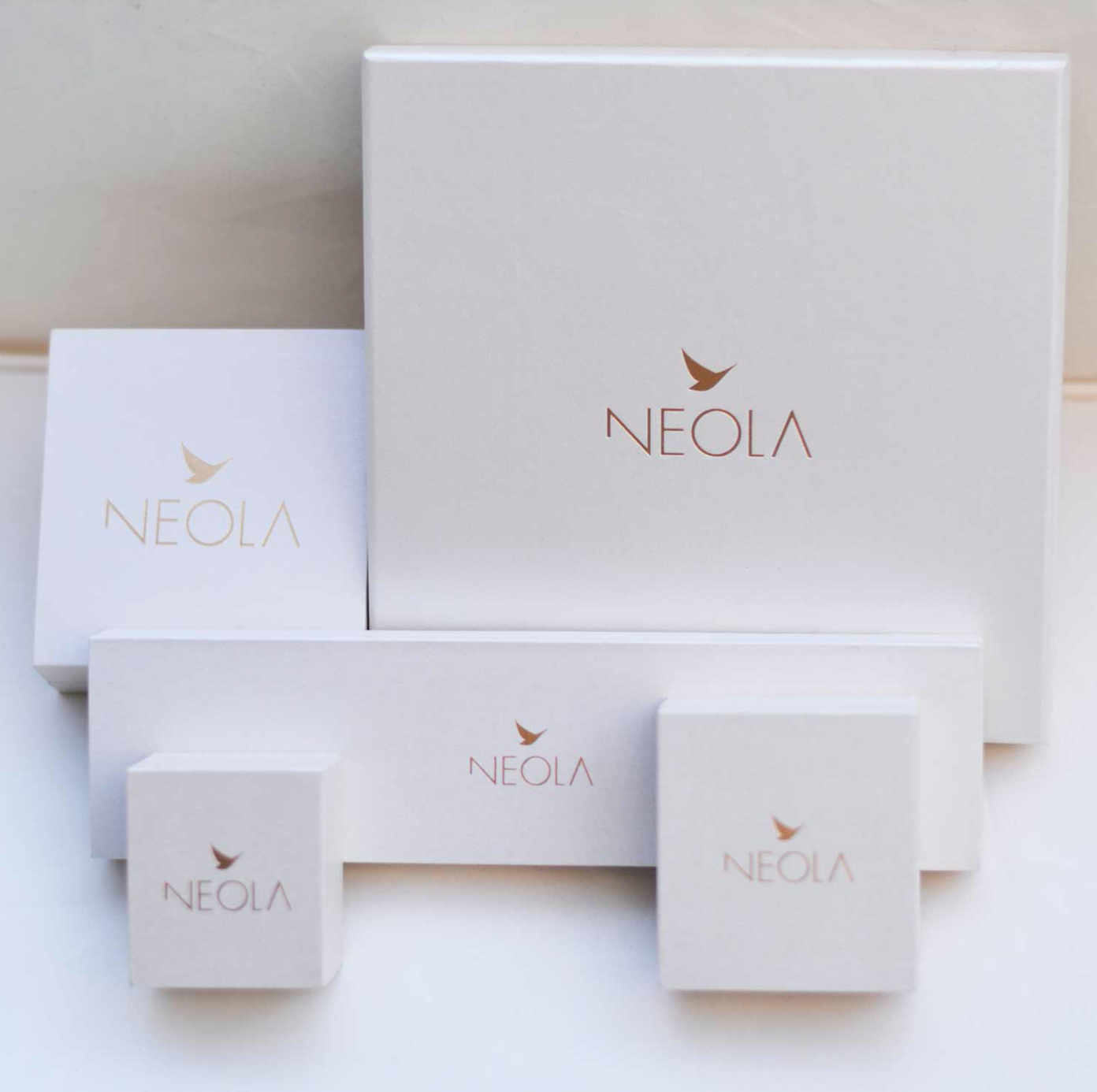 Neola Design Packaging