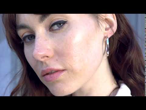 Neola Design Gold Hoop Earrings