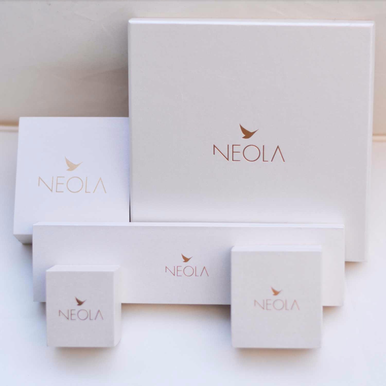 Neola Design Packaging