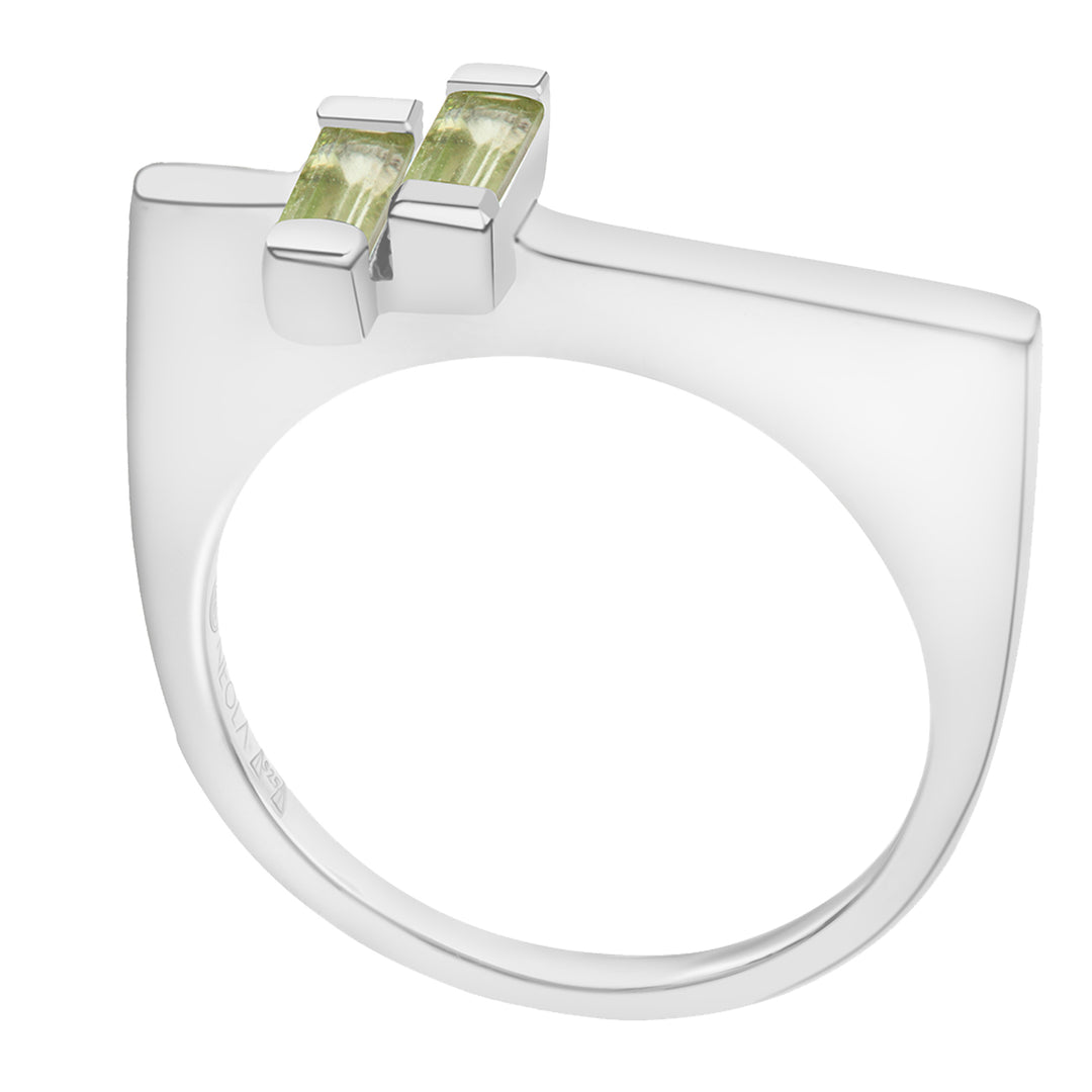 sterling silver anais ring with peridot gemstones. Fine British jewellery ethically handmade
